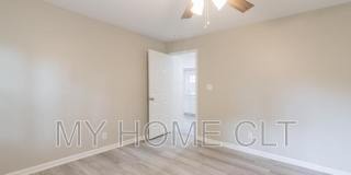 2336 Barry Street - A 2336 Barry Street - A Gallery 13