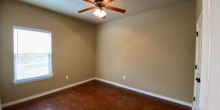 4 Bedroom Single Family Home:  Available Now! Gallery 13
