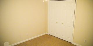Townhome In Westbrook Near Campus--Pre-lease for the Fall Gallery 19