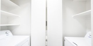 Jasper Square Gallery 18