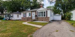 4430 N Longworth Avenue Gallery 1