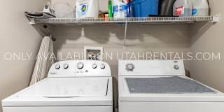 898 E 700 N Gallery 12
