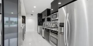 877 NE 195TH Street Gallery 25