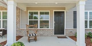 Fantastic Location – Spacious 3 Bedroom Townhome with Rear-Entry Garage! Gallery 1