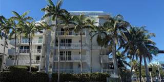 7832 Collins Ave Gallery 33