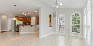 15436 SYMONDSBURY Way Gallery 7