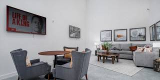 4710 N Loop 1604 E, #3213 Gallery 7