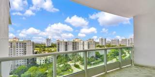 19955 NE 38th Ct Gallery 32