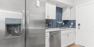 Modern Townhome in the Heart of Franklinton Gallery 8