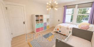 1219 North Allen Place Gallery 8