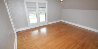 338 Marion Avenue Gallery 4