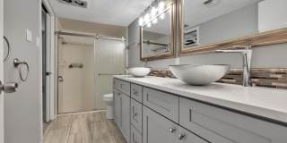 Beautiful home available in Castle Hills! Gallery 9