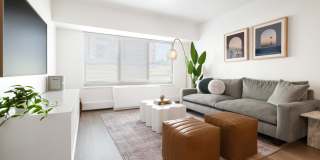 The Gramercy Gallery 16