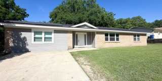 1005 Idlewood Avenue Gallery 1