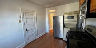 Serene Splendor in Mt. Pleasant: Stylish 1BR, 1BA Haven Gallery 7