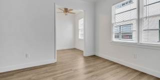 Newly Renovated Studio on 2nd Street- Alamitos Beach Gallery 11