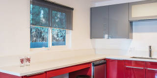 1321 W 36th Place Apartments Gallery 45