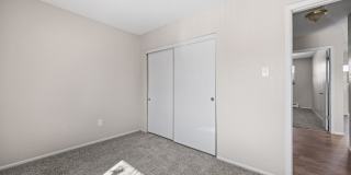 1305 Estes Street Gallery 11