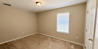 15677 MOSS HOLLOW Drive Gallery 30