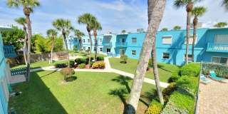 Cozy Beachside Condo in Cape Canaveral Including pool, basic cable, and water. Gallery 4