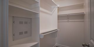 1 bedroom 1 bath home! Gallery 9