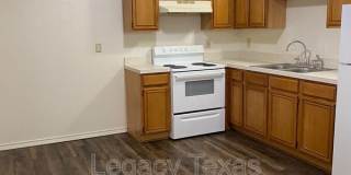 1106 Williams Ave Apt #E Gallery 1