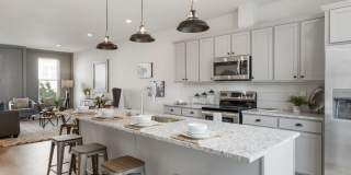 Gorgeous 3 bedroom end unit townhome with garage Gallery 19