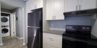 Beautifully Upgraded 1-Bedroom Condo in Downtown Traverse City Gallery 9