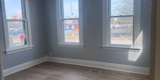Remodeled 4 Bedroom 1 Bathroom Home Gallery 13