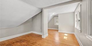 1411 Knox Avenue N Gallery 14