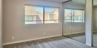 5151 Walnut Gallery 12