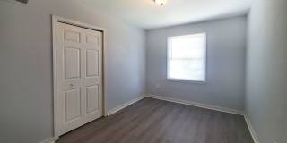 COMING SOON: Fantastic 3/1 Bungalow Near Langford Park - Housing Vouchers Accepted Gallery 15