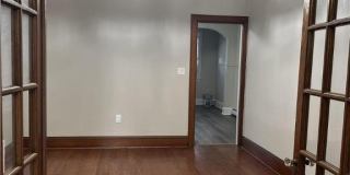 2242 Ferry Street Gallery 3