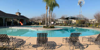 Immaculate like New Home in the gated Windmills at Tule Heights! Gallery 3