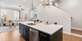 1821 La Dawn Lane Northwest Gallery 16