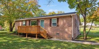 3-Bedroom Cookeville Home with Sunroom, Vaulted Ceilings & Carport Gallery 1