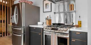 Westside Gem With Amazing Views Gallery 11