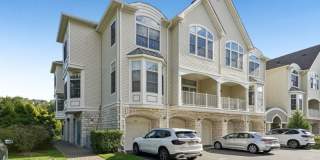 204 Edmonton Ct Gallery 1
