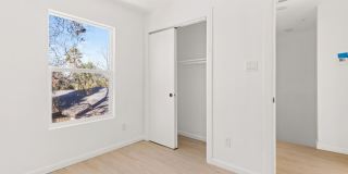 1005 Essex St Gallery 9