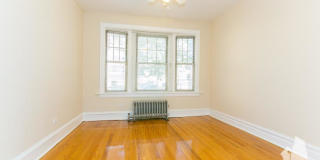 1609 W Berteau Ave Gallery 5