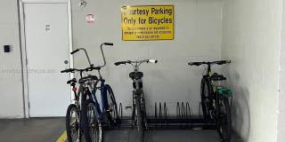 1698 Jefferson Ave Gallery 21