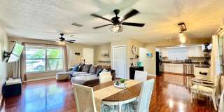 8134 Winthrop Dr Gallery 11