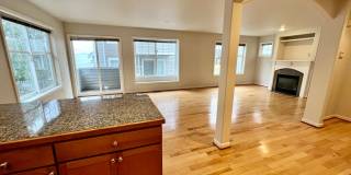 Capitol Hill/Madison Valley Townhouse Gallery 3