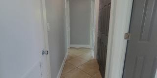 203 Redcliff Avenue Gallery 11