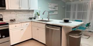 1643 NE 55th Street Gallery 10