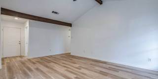 1306 Glenda Gallery 6