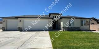 Move-In Discount!!! Newer Construction - 3 bed 2 bath Gallery 1