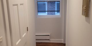 217 Hanover St Gallery 17