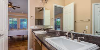 3103 West Sentinel Rock Road Gallery 6