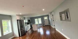 4 Neponset Street - 7 Gallery 1